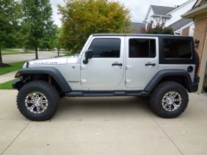 Wrangler with 35s and 2 inches of lift