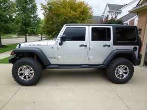 Wrangler with 35s and 2 inches of lift